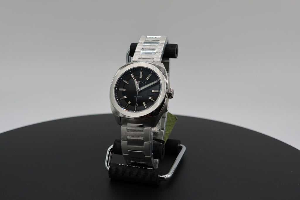 GUCCI GG2570 40MM QUARTZ STAINLESS STEEL BLK DIAL MEN'S WATCH YA142301 $1400
