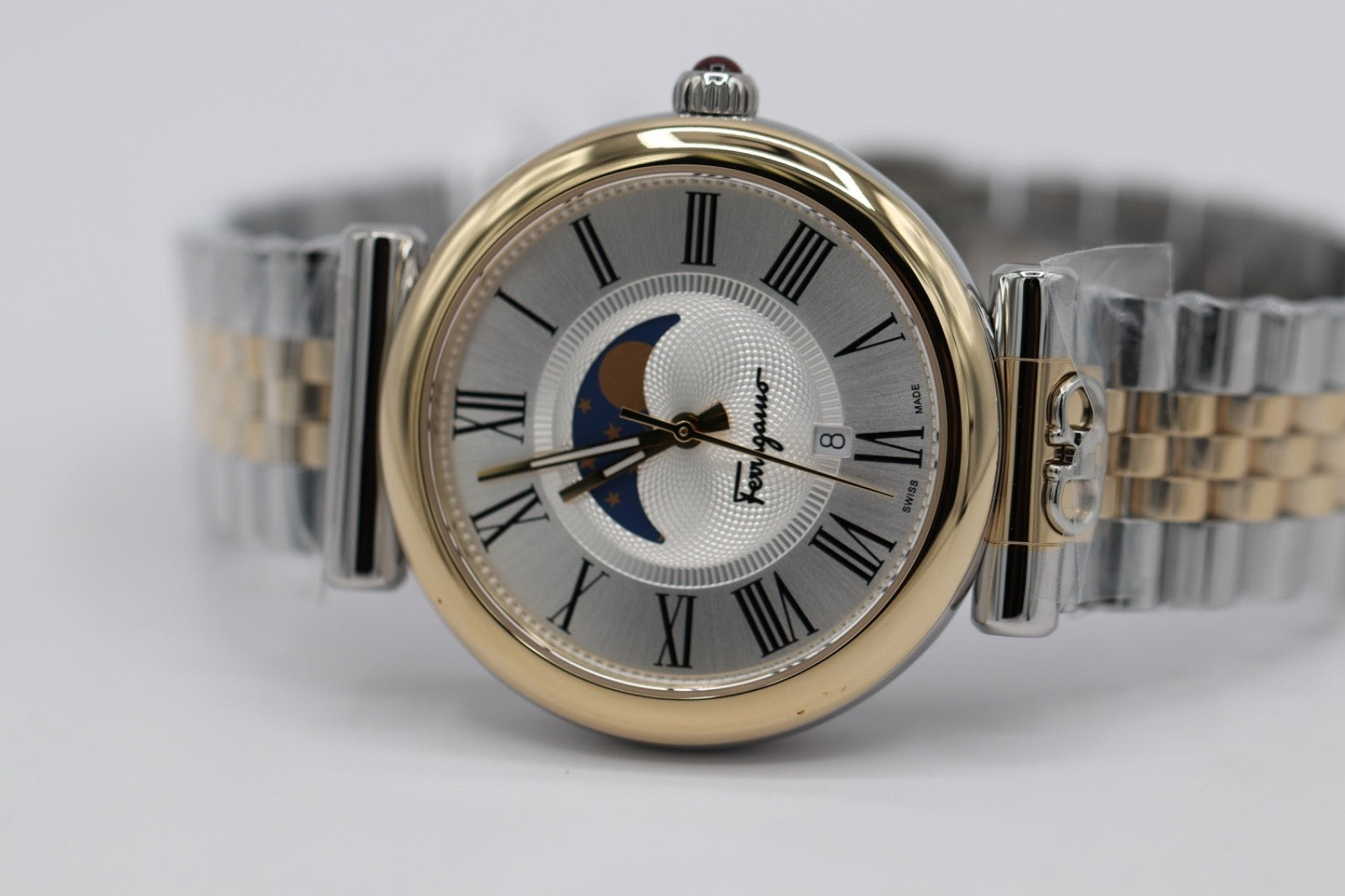 Salvatore Ferragamo Ora SFUW00422 Silver Women's Watch New + Box & Paper's