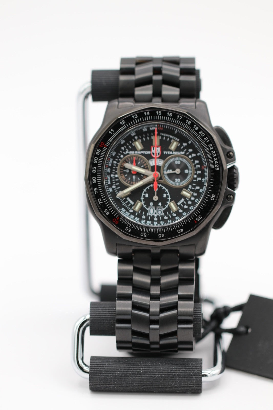 Luminox F22 Raptor 44mm Titanium 9270 Series Pilot Watch XA.9272