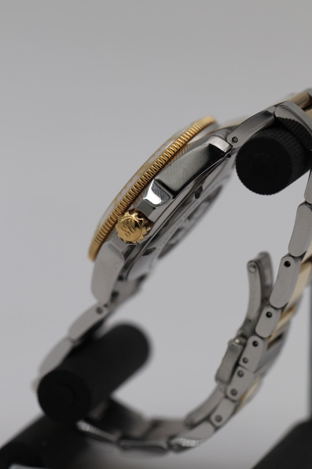 CERTINA Women Analog Automatic Casual Watch Classic Dress Mother of Pearl Dial