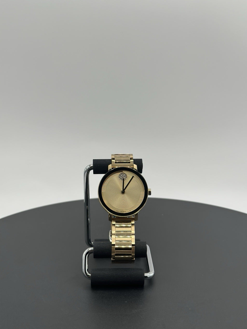 Movado Women's Watch 3601106 Bold Swiss Quartz Gold Dial Stainless Steel 34mm