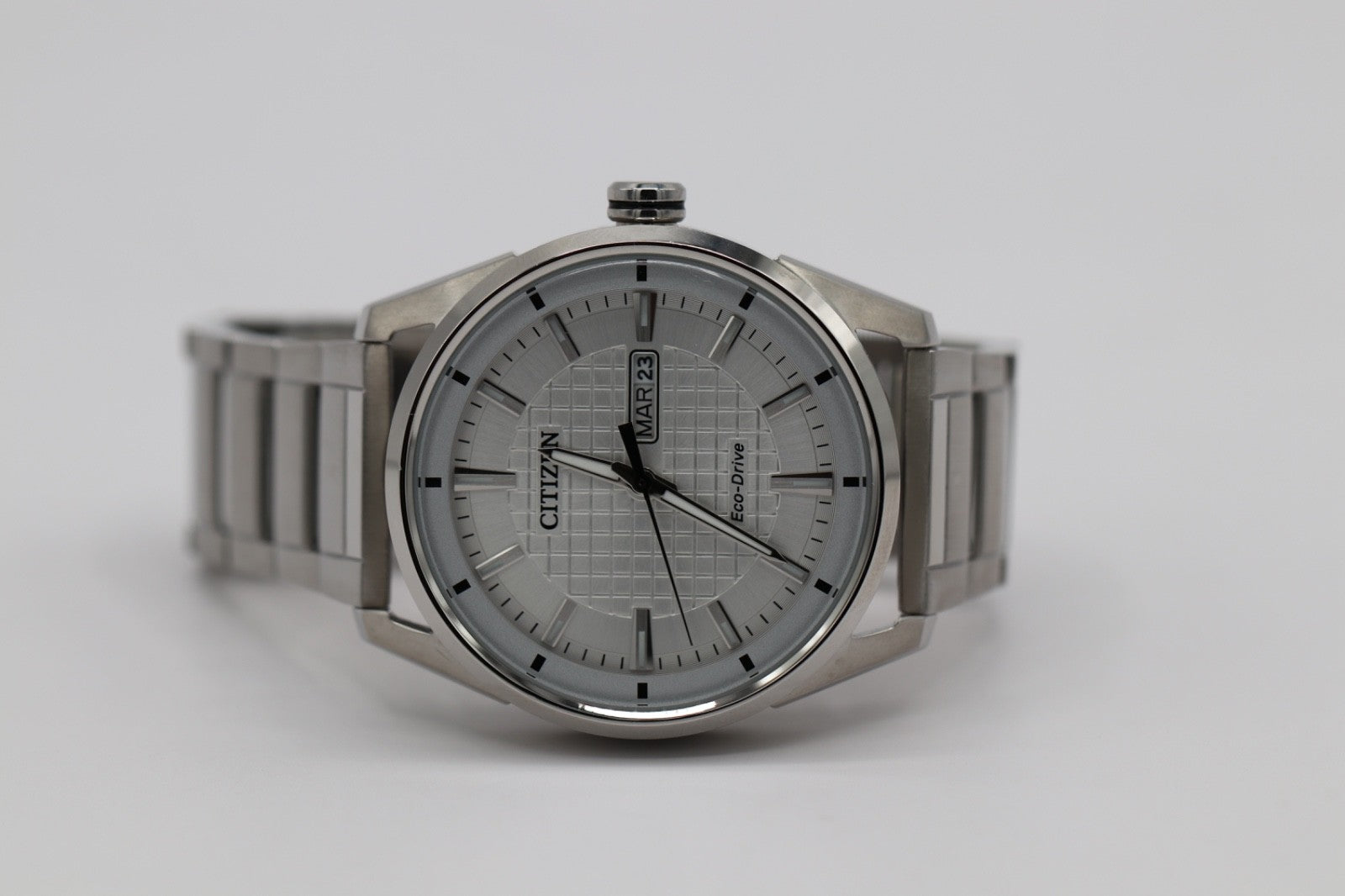 Citizen Eco-Drive CTO Mens Silver Calendar Bracelet Watch 42mm  AW0080-57A