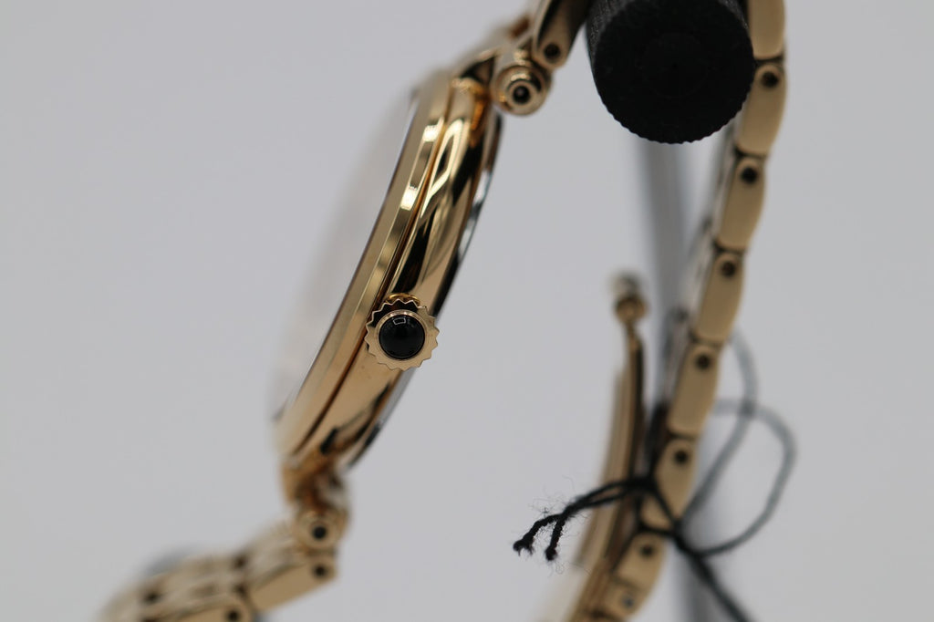 Seiko DIAMONDS SRZ536 50M Water Resistant, Mother of pearl Dial