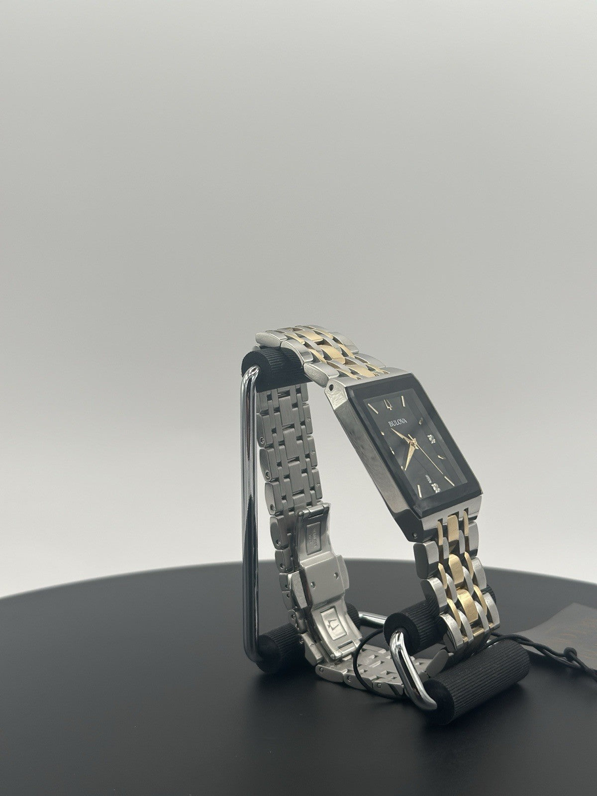 BULOVA 98D153 Diamond Stainless Steel Gold & Silver Tone Date Men's Watch
