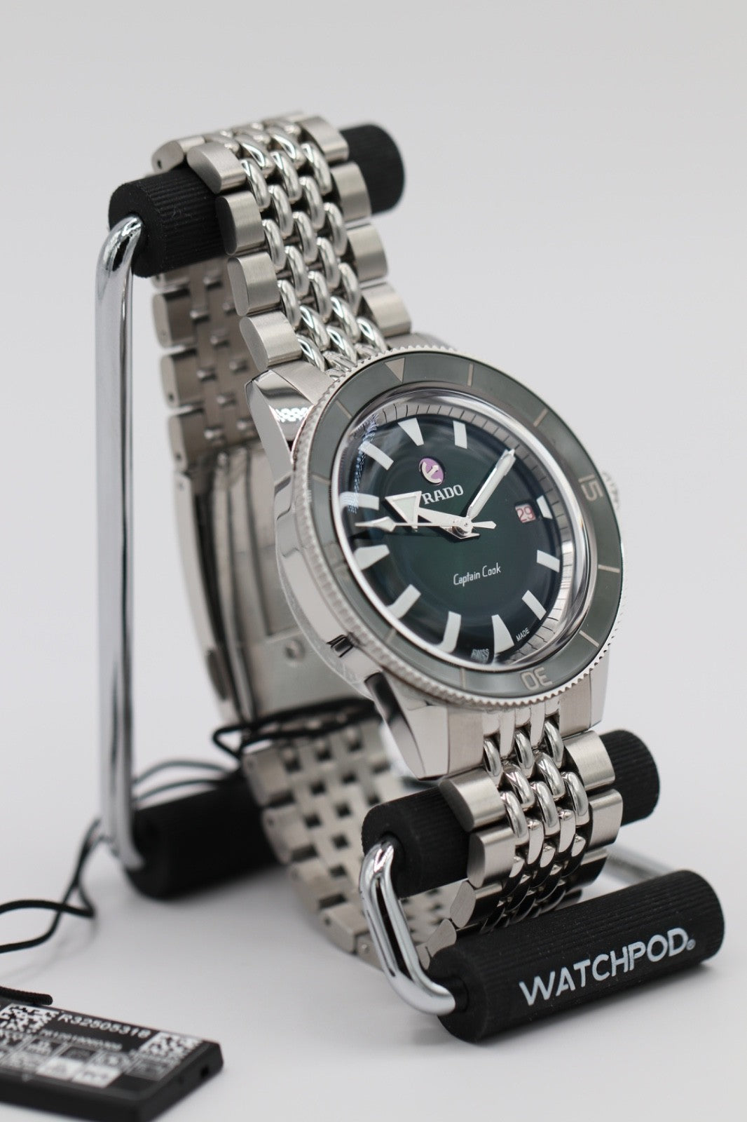 Rado Captain Cook 42mm Auto Green Dial Men's Watch R32505318