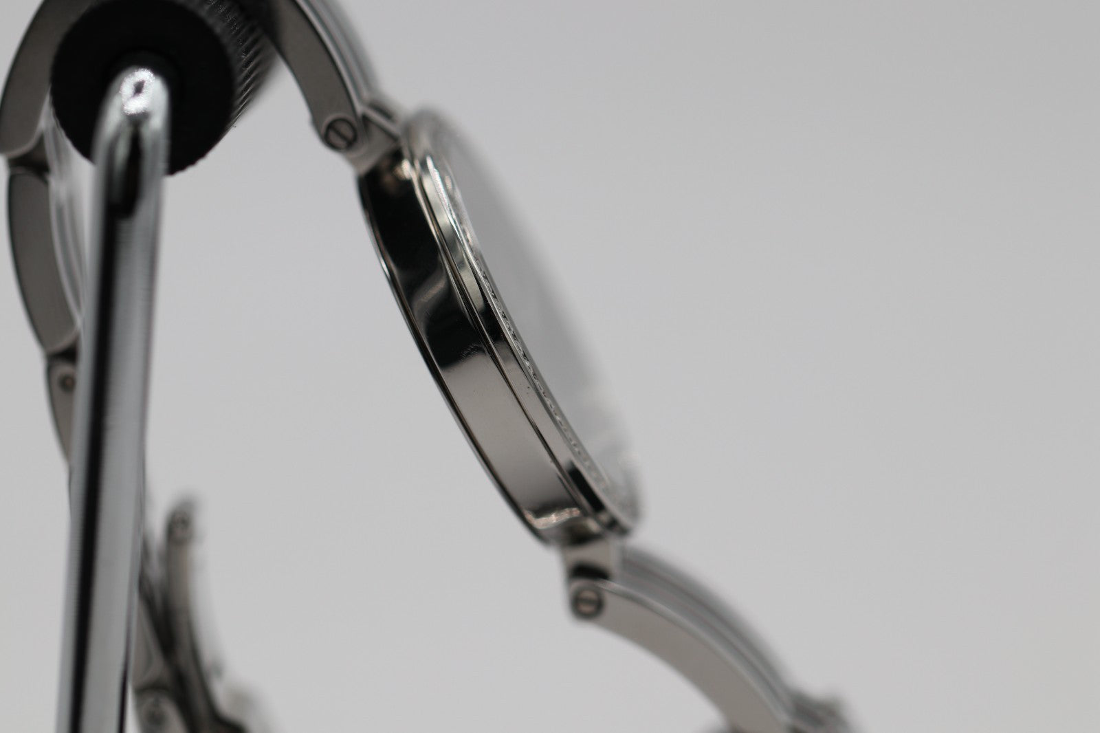 Movado Womens Watch 0607052 Esperanza Diamond Black Dial Swiss Quartz Steel 28mm