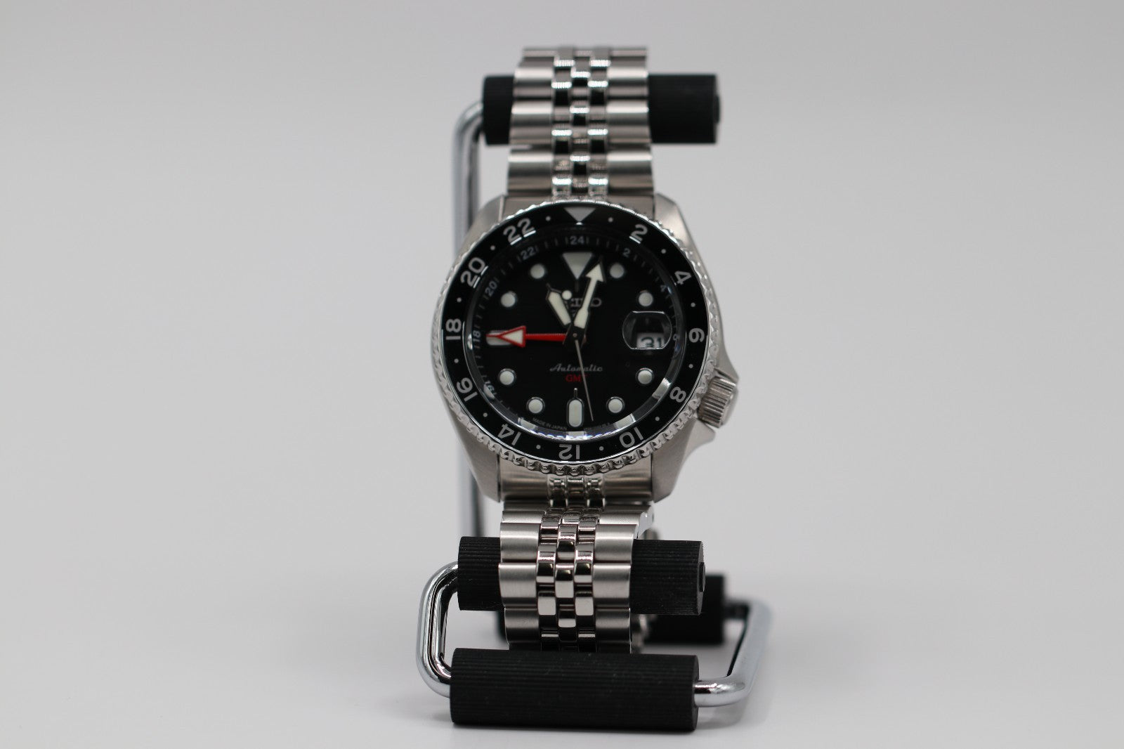 Seiko 5 Five Sports SSK001 SKX GMT Automatic Watch 100m Black Dial SSK001K1