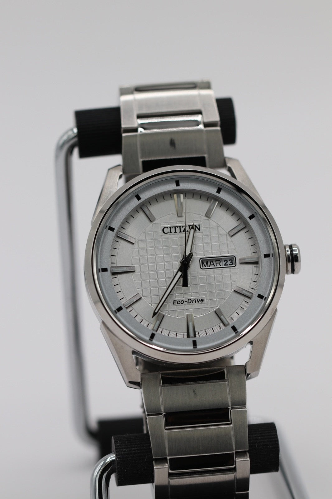 Citizen Eco-Drive CTO Mens Silver Calendar Bracelet Watch 42mm  AW0080-57A