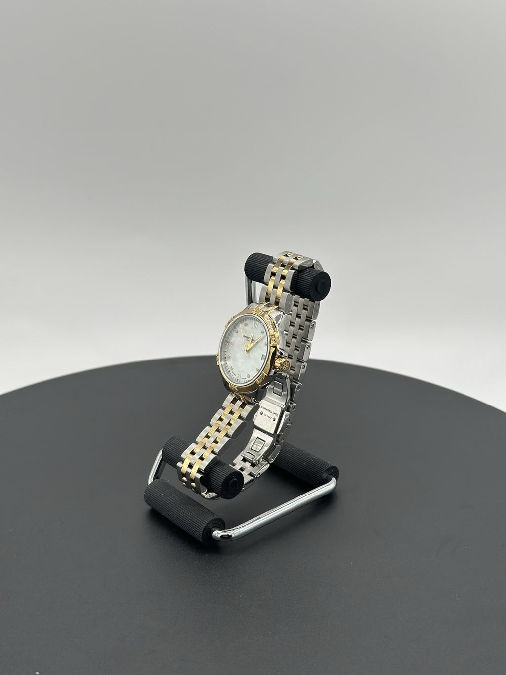 Raymond Weil Women's 5960-STP-00995 Tango MOP Diamond Watch 30mm MSRP $1595