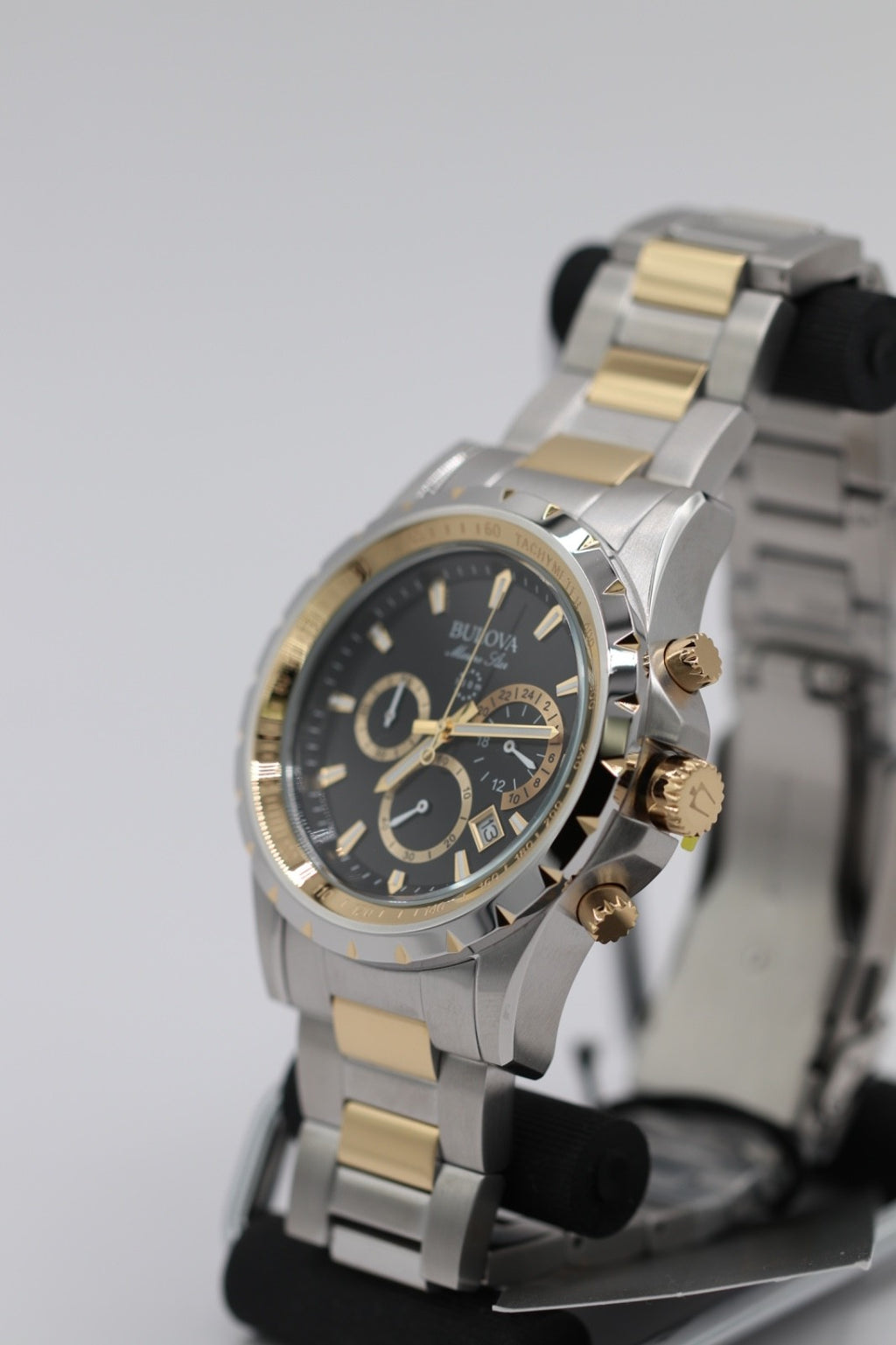 Bulova Mens Watch Marine Star 98B433 Two-Tone Stainless Steel Quartz Analog