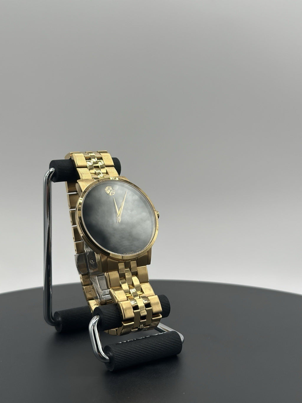 Movado Museum Men's Watch 0607203 Classic Series Swiss Made Quartz 40mm Steel