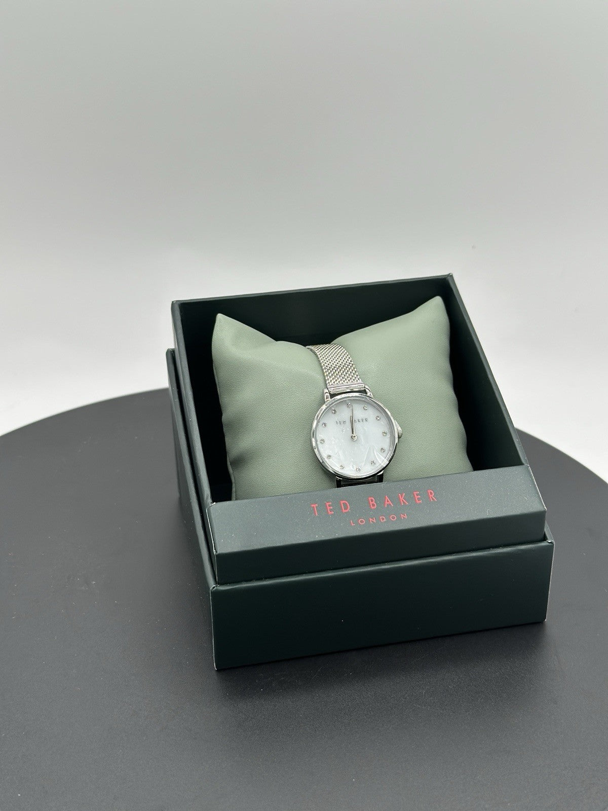 Staciie 28mm Mother of Pearl Dial with Silver-Tone Mesh Strap