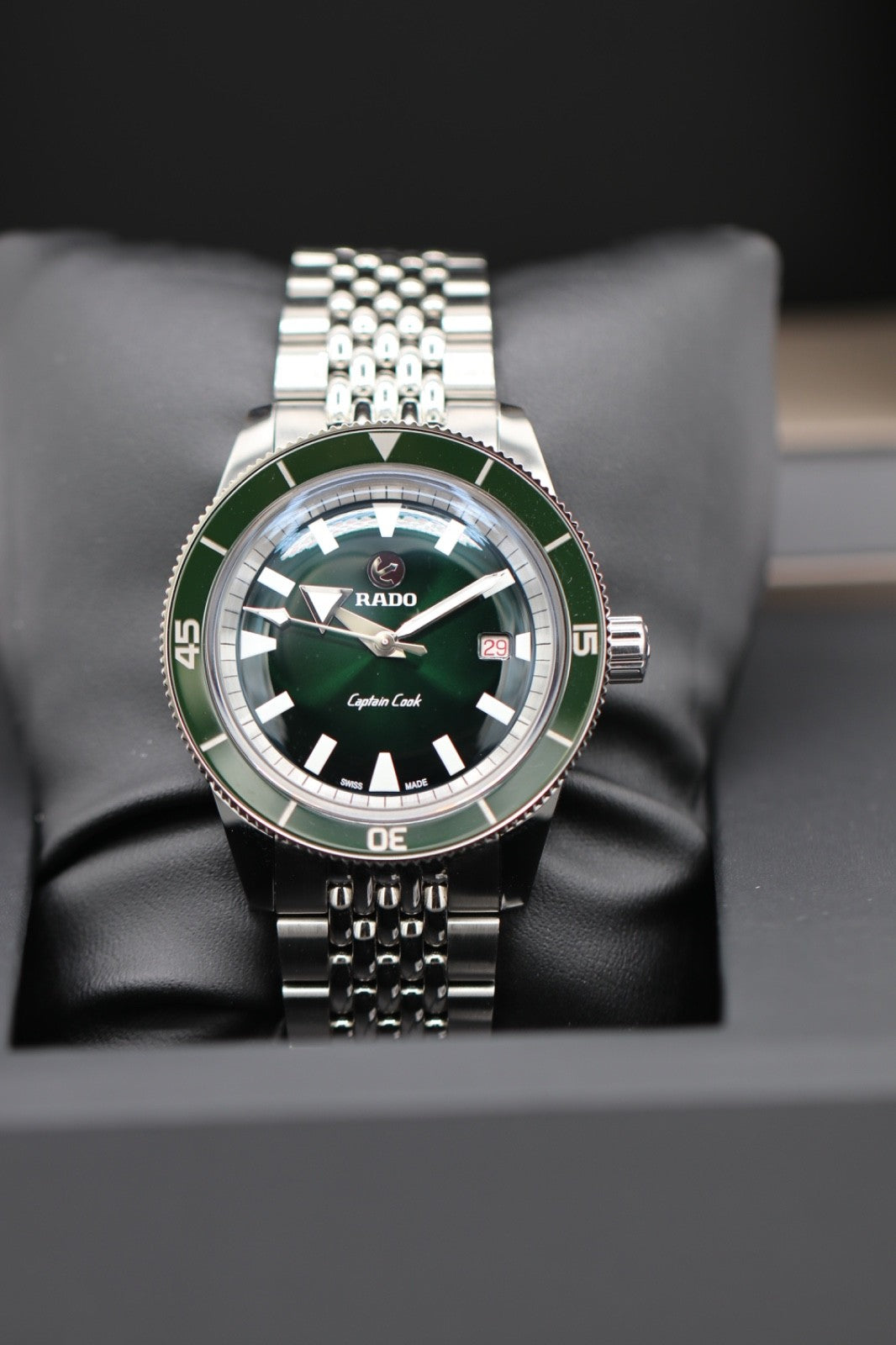 Rado Captain Cook 42mm Auto Green Dial Men's Watch R32505318