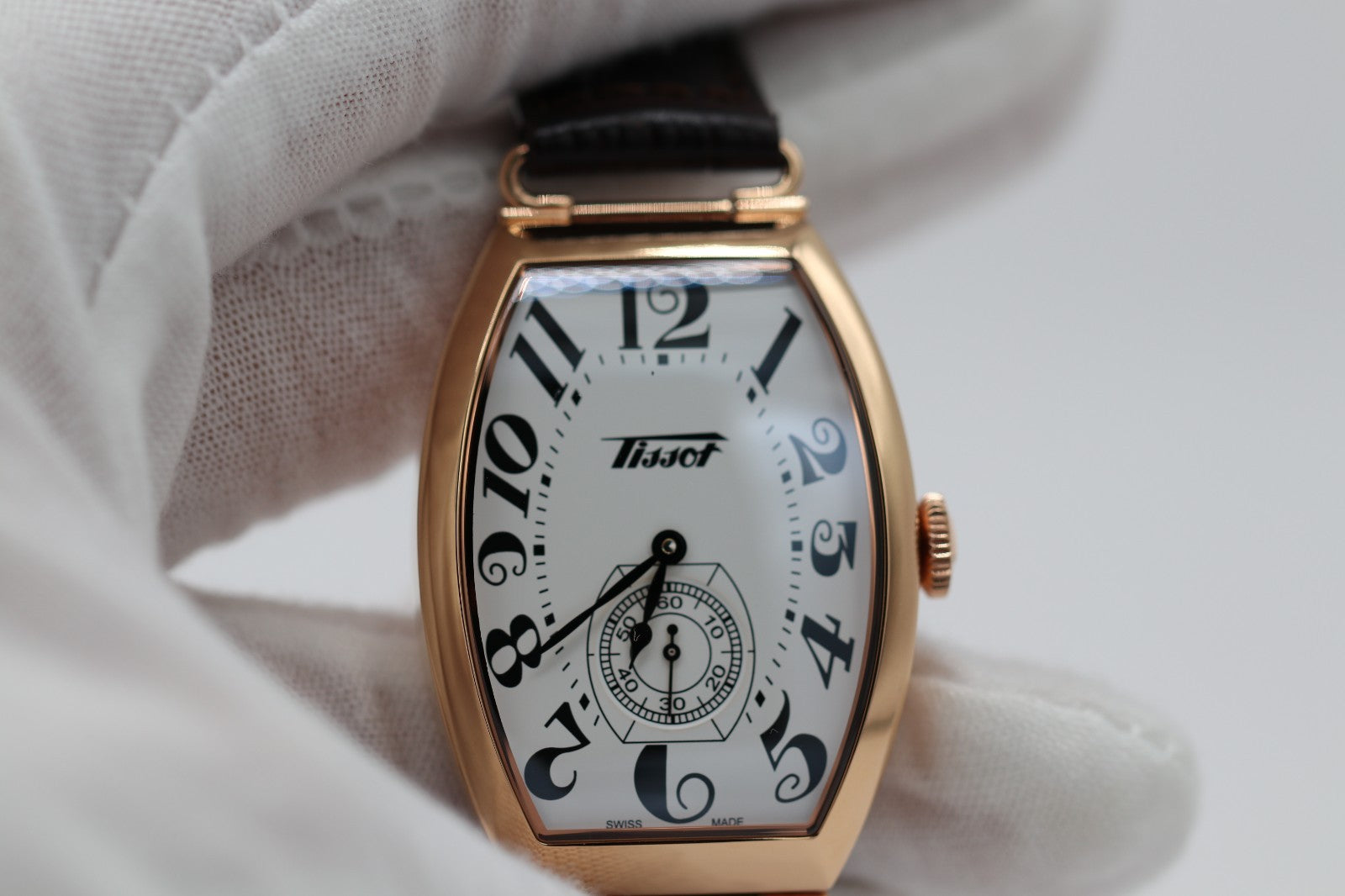 Tissot T1285053601200 Unisex Watch Analog Display Manual Movement Leather Band