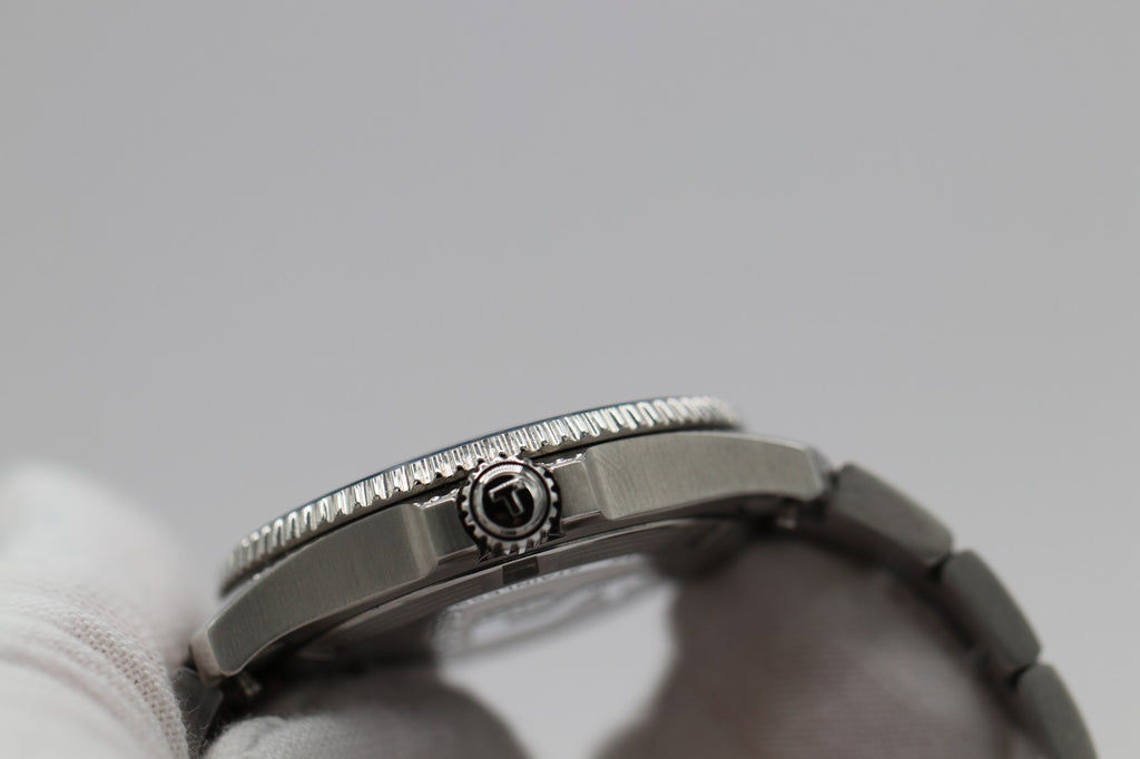 Tissot Seastar Blue Dial 36mm Womens Quartz Watch T120.210.11.041.00