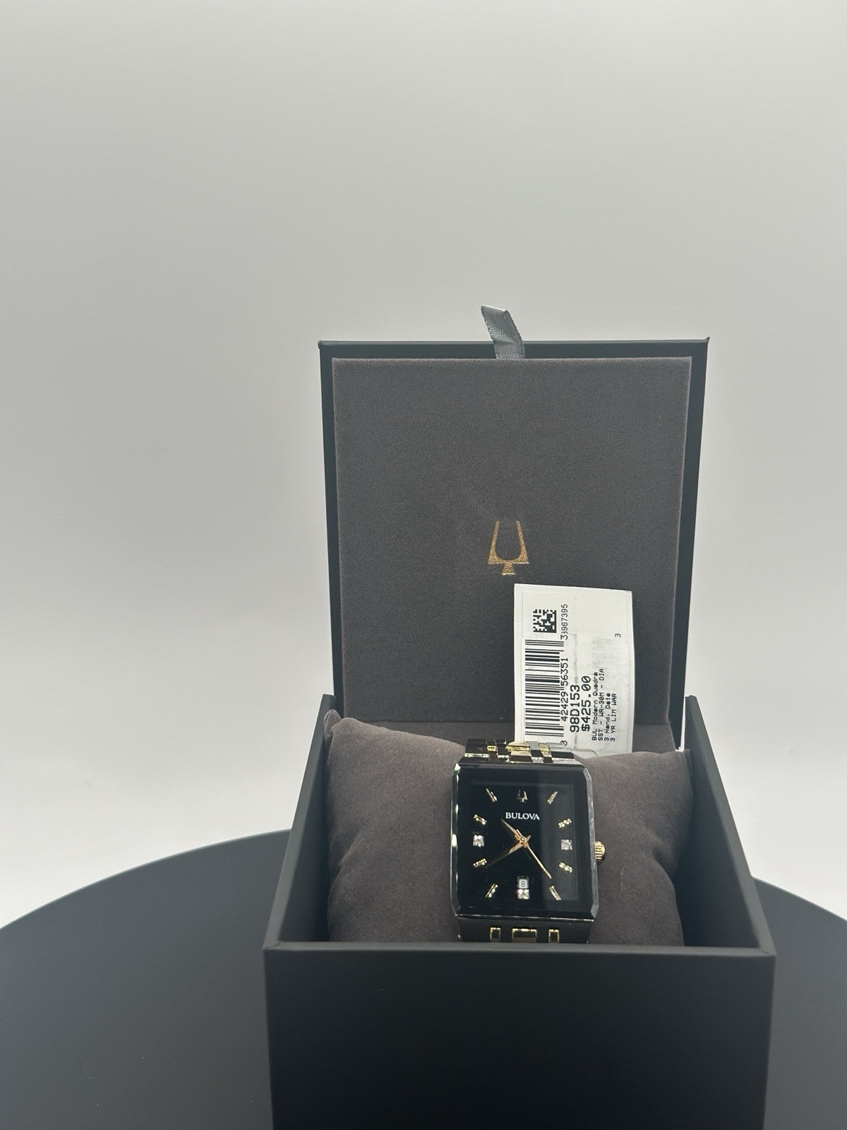 BULOVA 98D153 Diamond Stainless Steel Gold & Silver Tone Date Men's Watch