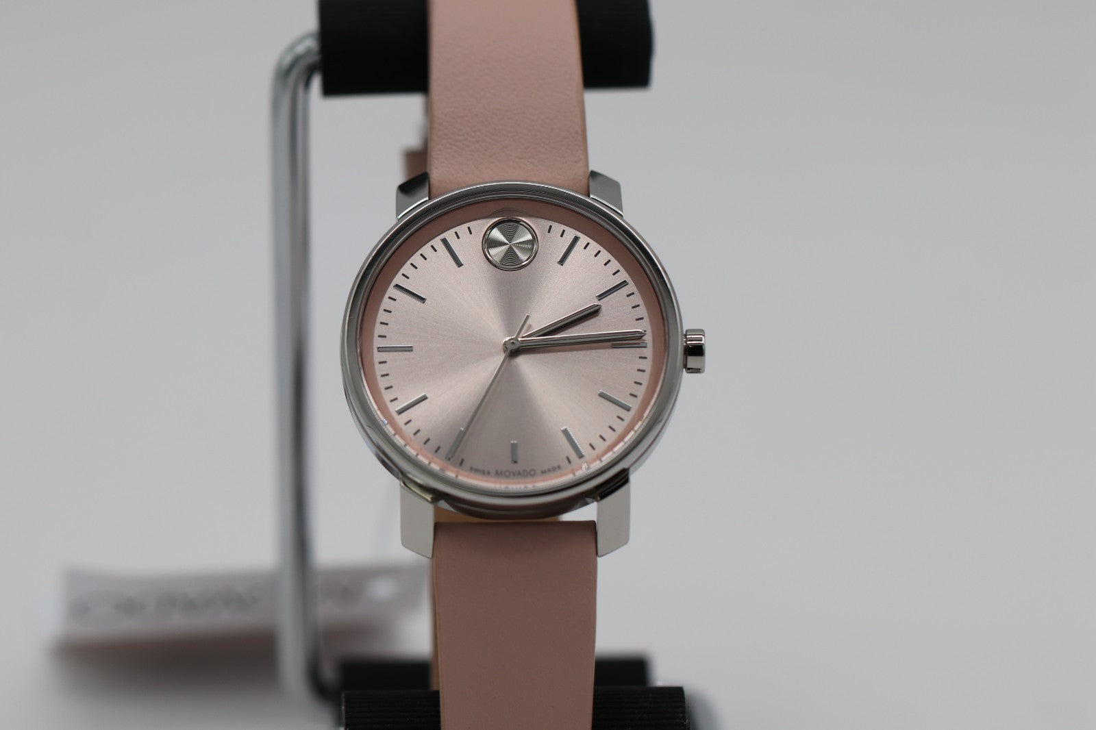 Movado Bold Access Quartz Pink Dial Leather Strap Ladies Watch 3601162