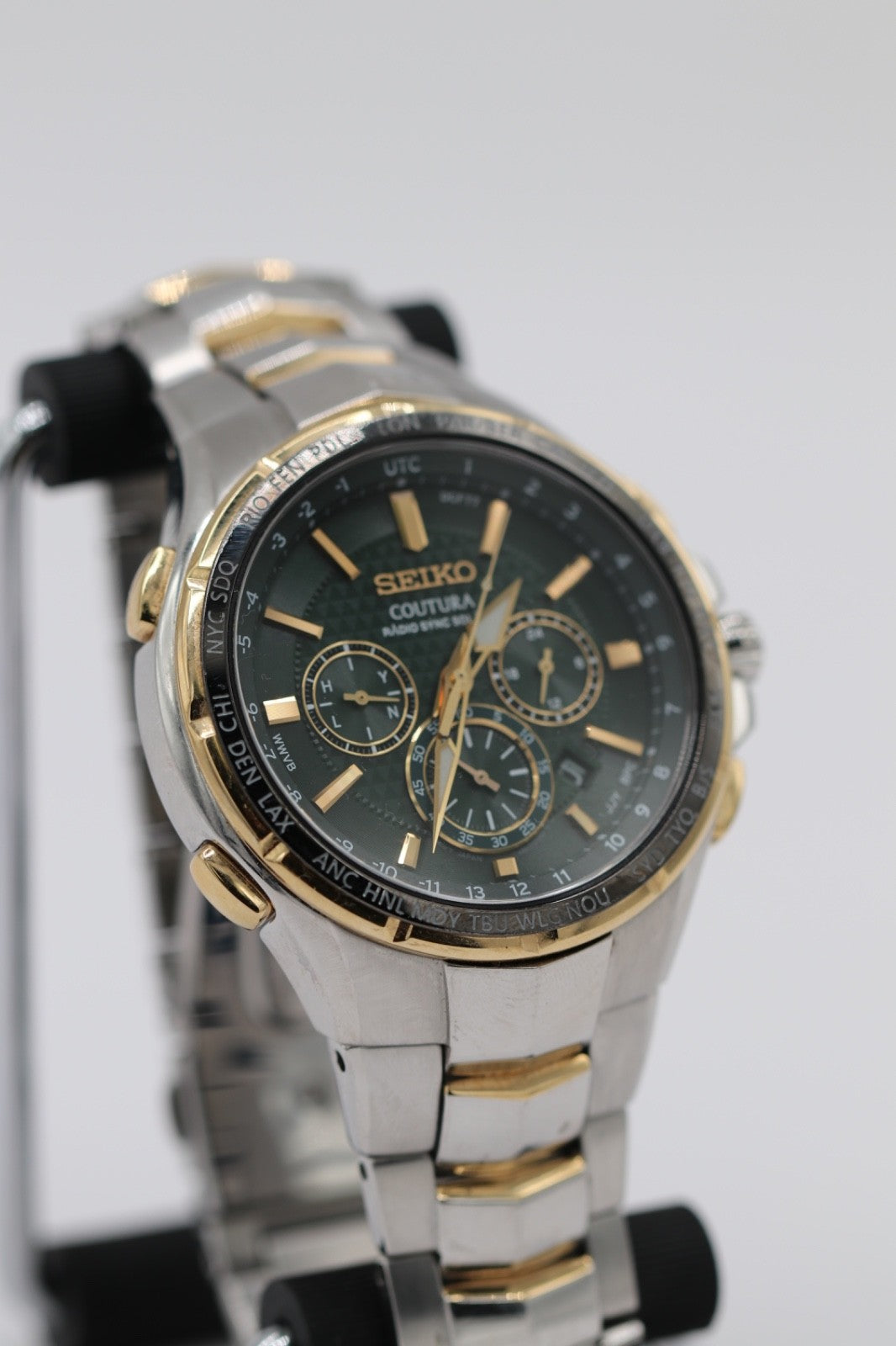 Seiko Coutura SSG022 Radio Sync Solar Chronograph 10 ATM 45.5mm Men's Watch