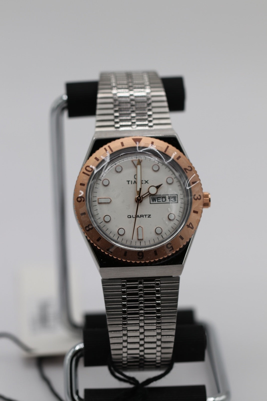 Timex Q 36mm Stainless Steel Bracelet Silver/White Women's Watch TW2U95600VQ