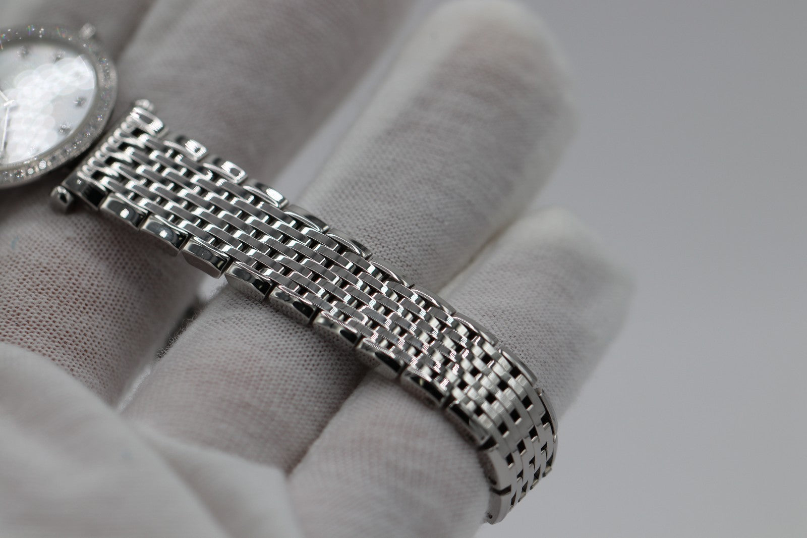 Longines La Grande Classique MOP Diamond Ladies Watch L4.241.0.80.6