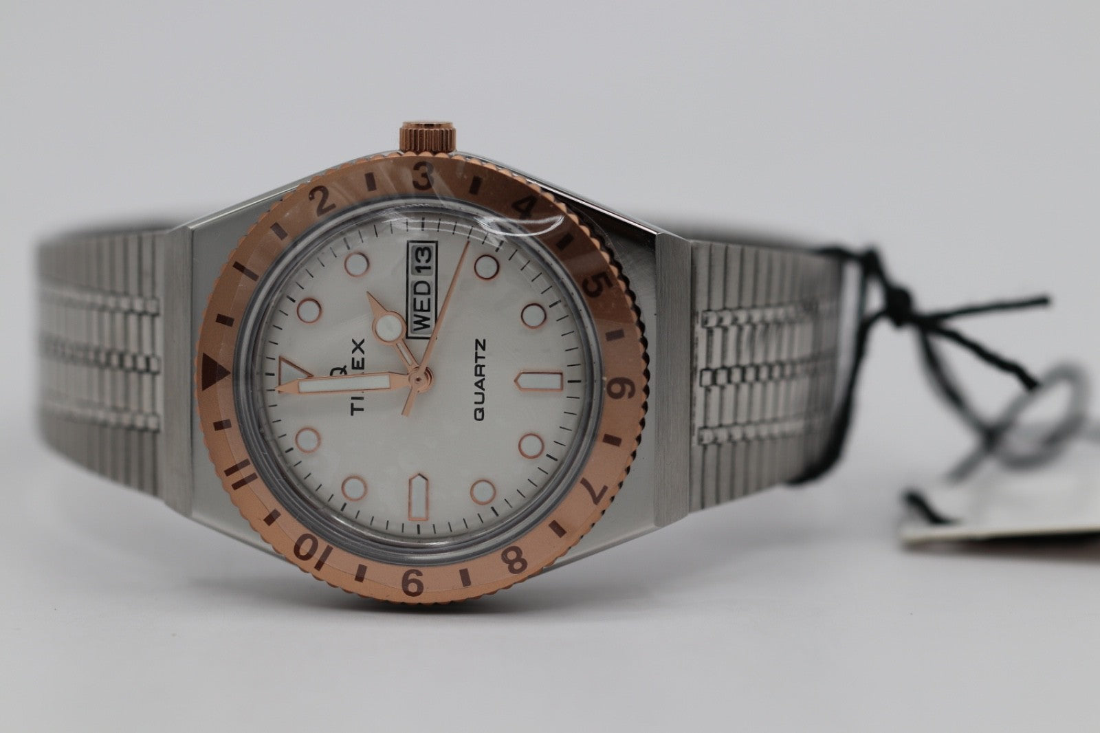 Timex Q 36mm Stainless Steel Bracelet Silver/White Women's Watch TW2U95600VQ