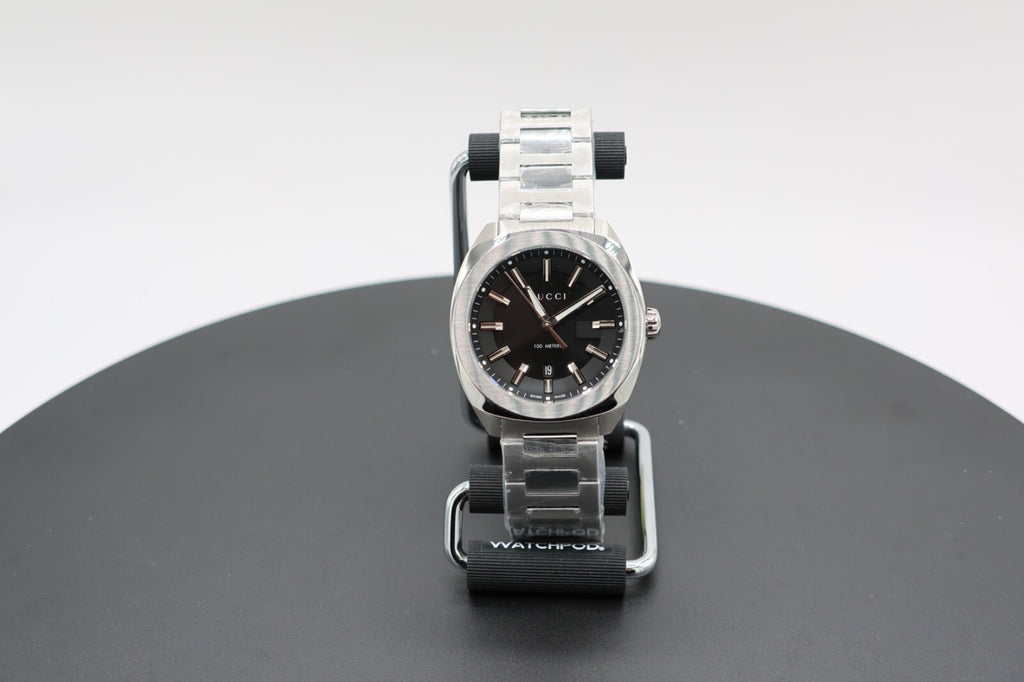 GUCCI GG2570 40MM QUARTZ STAINLESS STEEL BLK DIAL MEN'S WATCH YA142301 $1400