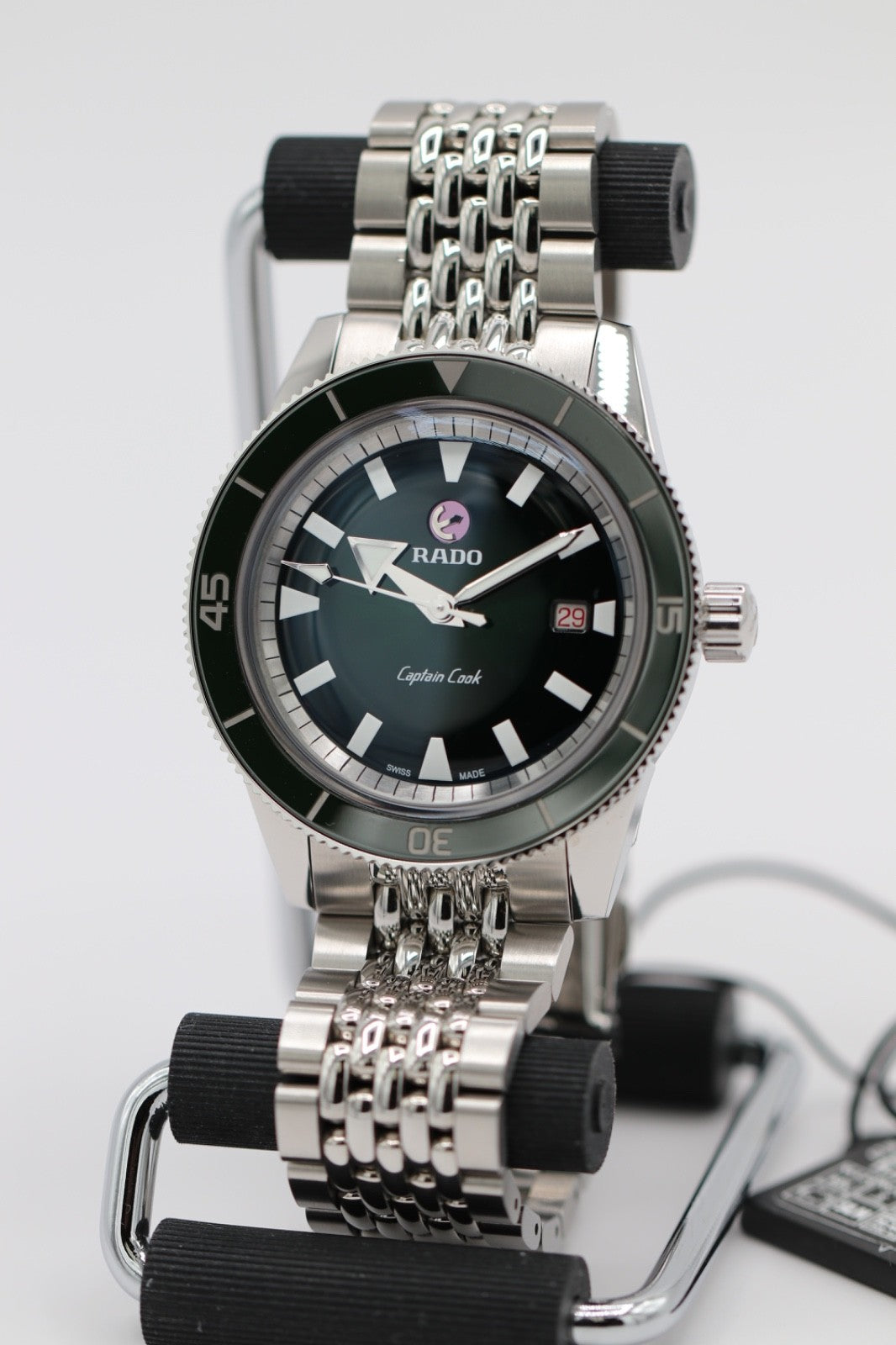 Rado Captain Cook 42mm Auto Green Dial Men's Watch R32505318