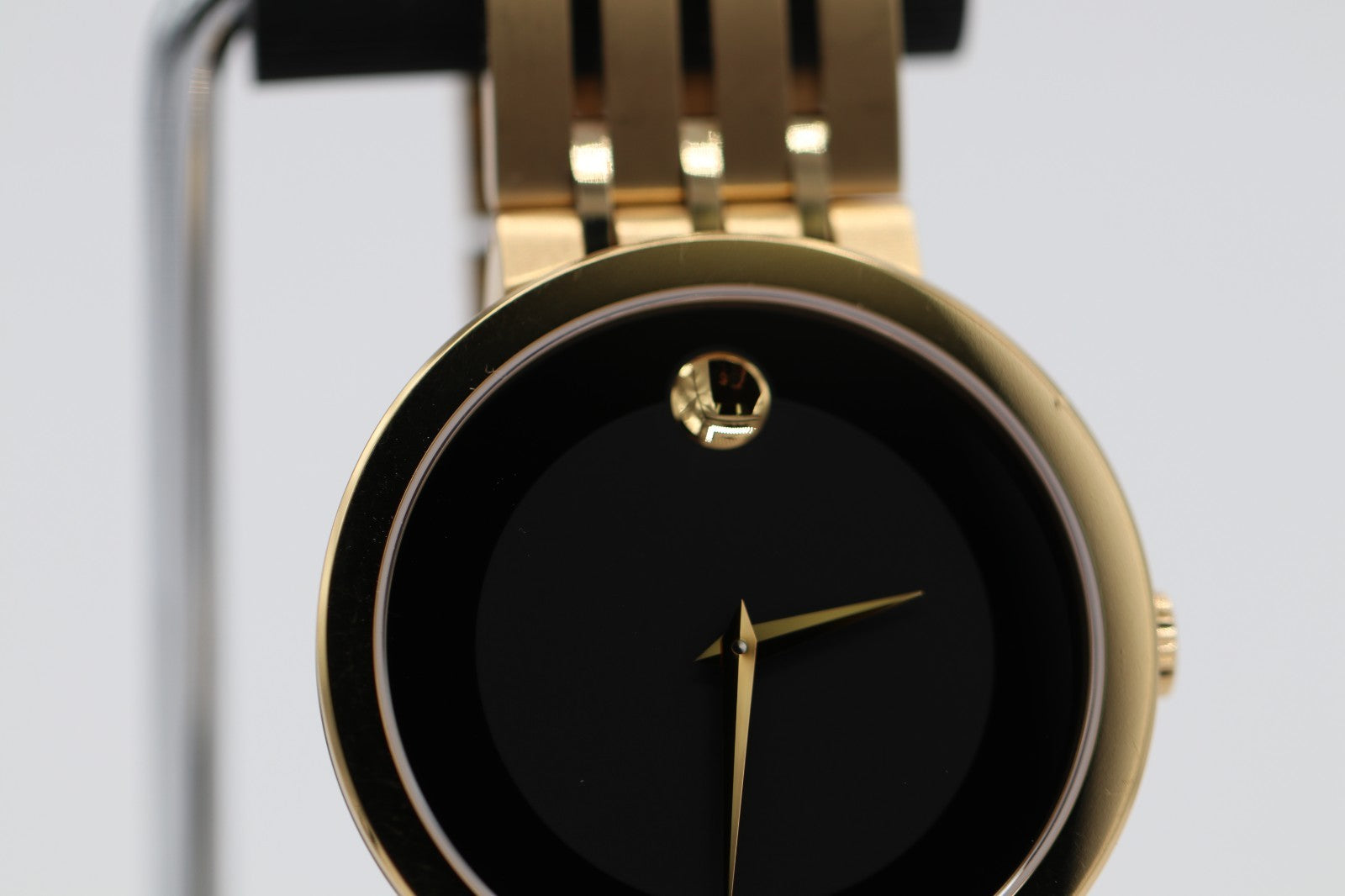 Movado Esperanza Museum 39mm Steel Black Dial Quartz Mens Watch 0607059