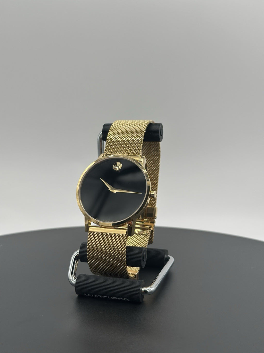 Movado Museum Watch Men 40mm Black Dial Gold Case Round Mesh Band 0607396