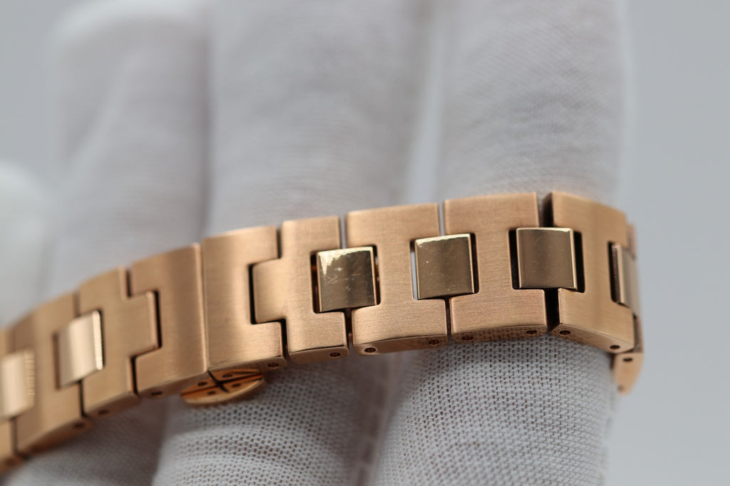 Movado Women's Watch 3600086 Bold Rose Gold Swiss Quartz Stainless Steel 36mm