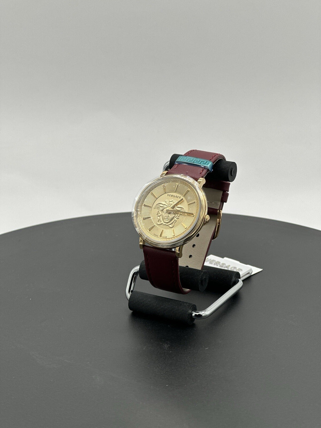 Versace Womens V-Circle Gold 38mm Strap Fashion Watch