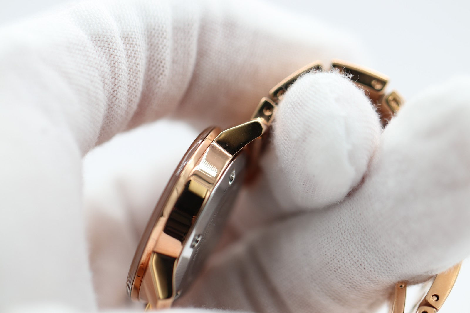 Movado Women's Watch 3600086 Bold Rose Gold Swiss Quartz Stainless Steel 36mm