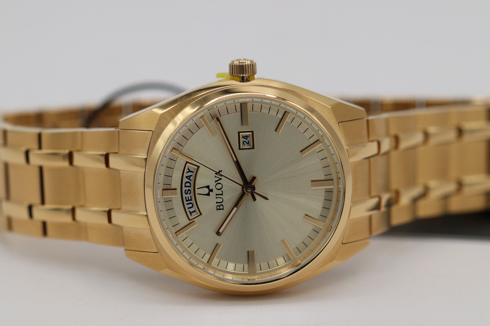 Bulova 97C115 Surveyor Classic Dial Gold-Tone SS Men's Watch $259.99 MSRP