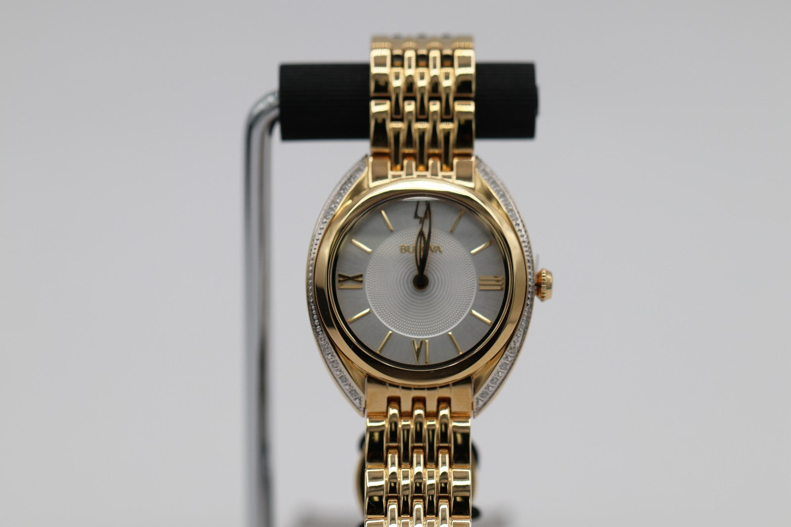 Bulova 98R298 Classic Diamond Stainless Steel Quartz Ladies Watch