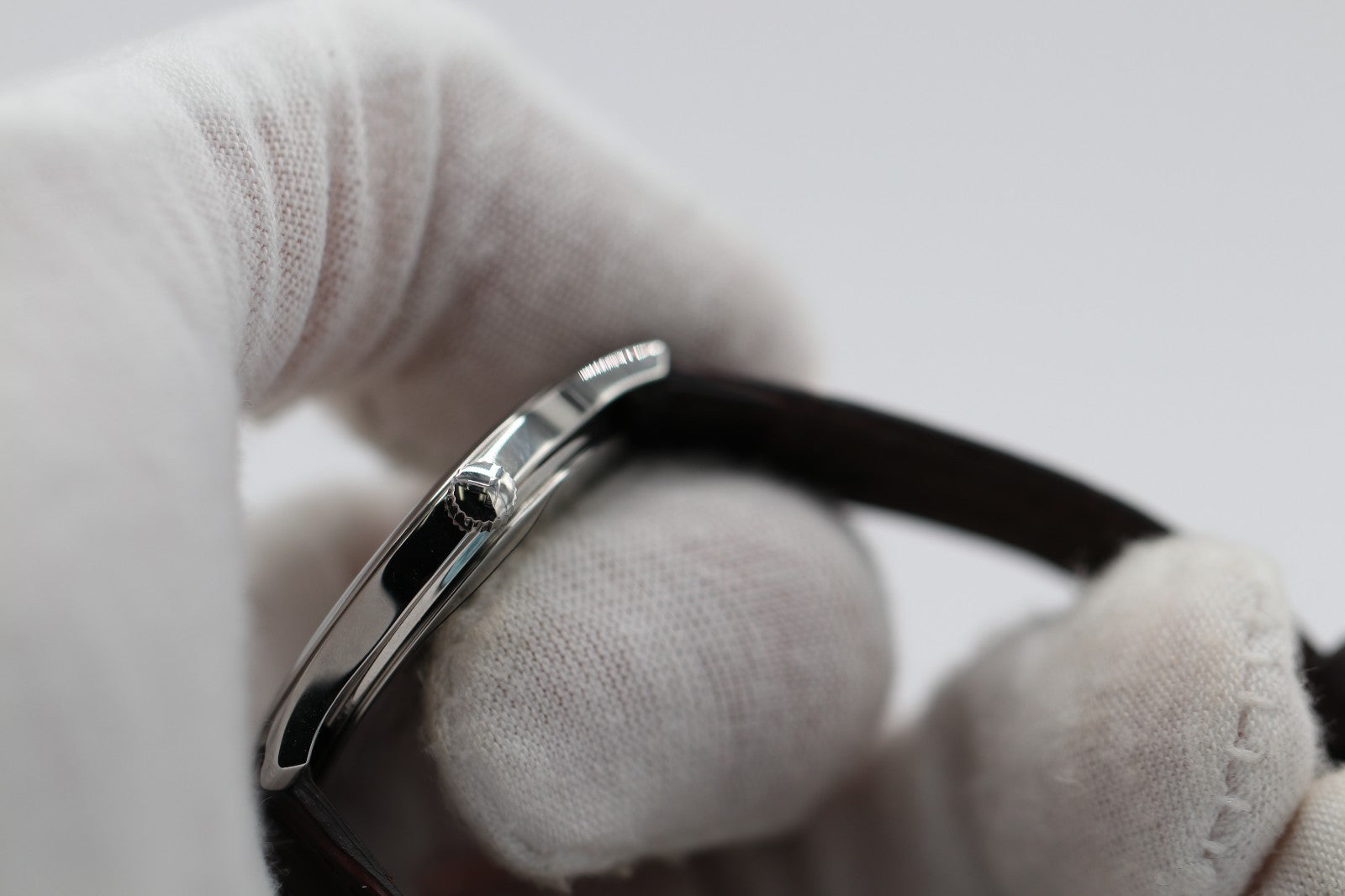 Tissot Tradition 5.5 Lady T0632091603800 - 31mm Silver Dial, Brown Leather Strap