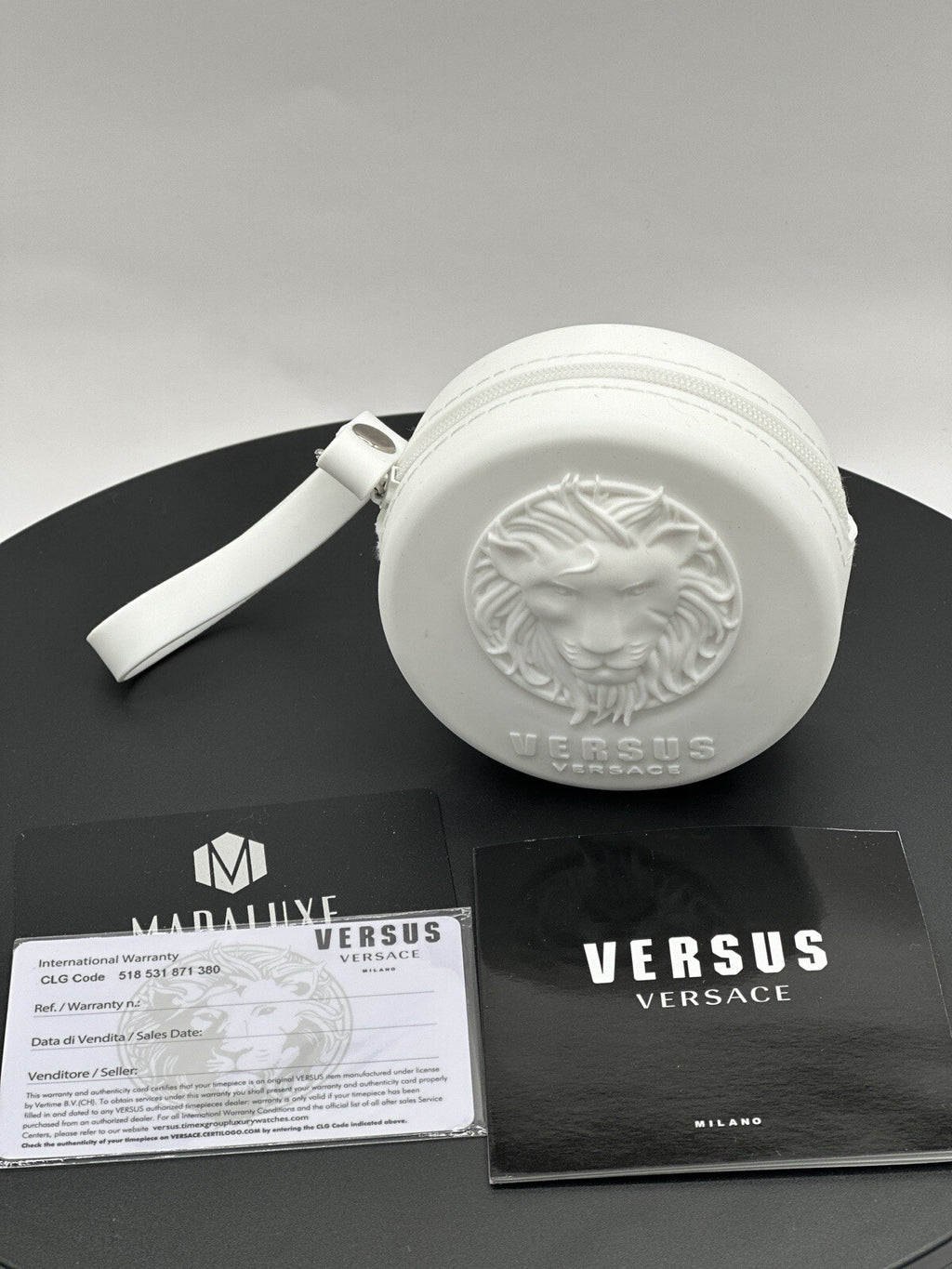 Versus Versace Brand Men's White Color 43 mm Tokyo R Watch VSPOY7821 New