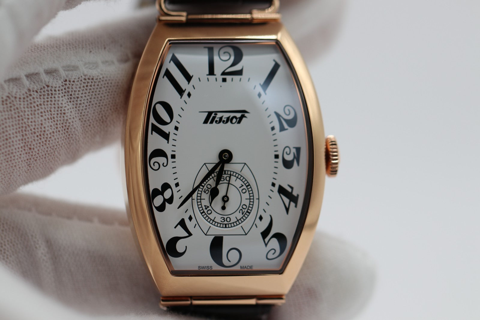 Tissot T1285053601200 Unisex Watch Analog Display Manual Movement Leather Band
