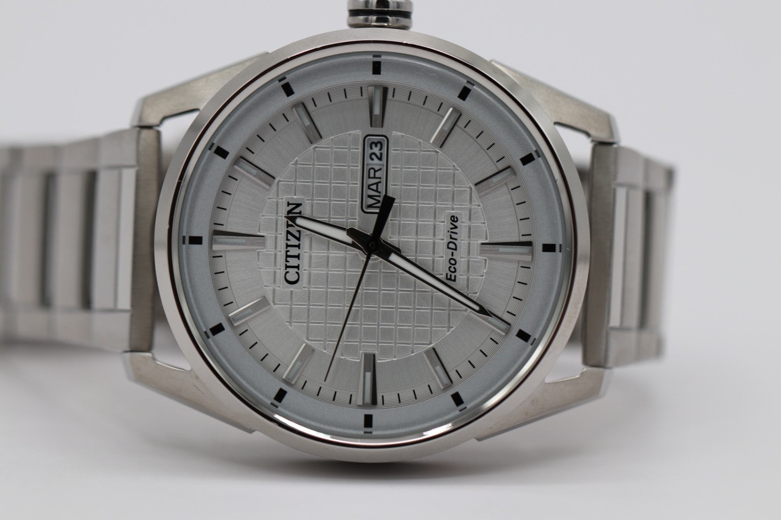 Citizen Eco-Drive CTO Mens Silver Calendar Bracelet Watch 42mm  AW0080-57A