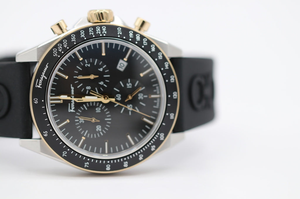 Salvatore Ferragamo Urban SFUR00422 Chronograph Men's Watch Brand New