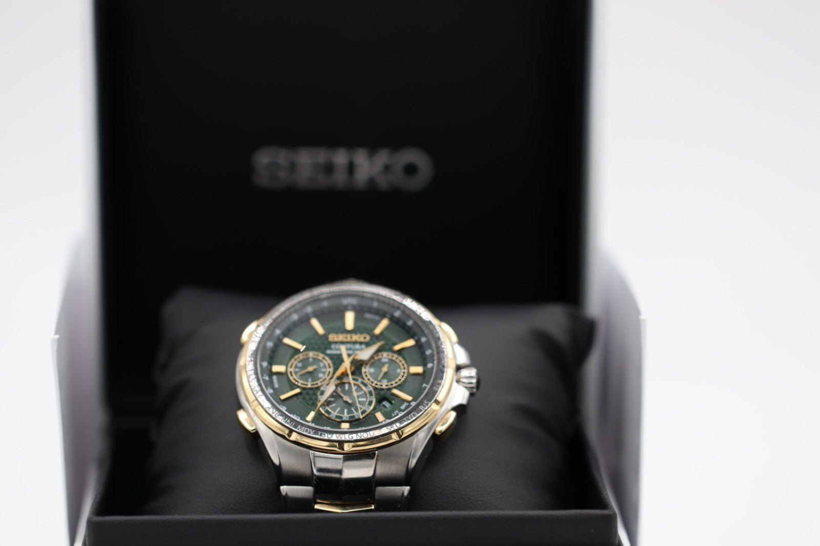 Seiko Coutura SSG022 Radio Sync Solar Chronograph 10 ATM 45.5mm Men's Watch