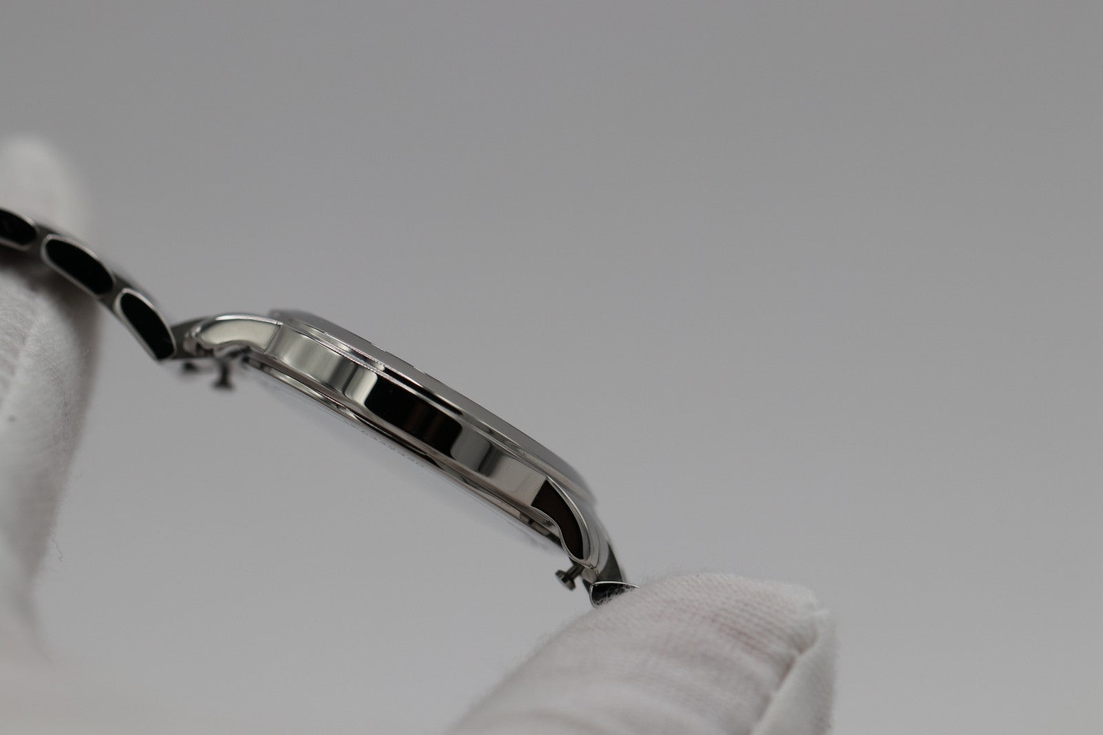 Baume et Mercier Classima MOP  Dial Ladies Watch MOA10326