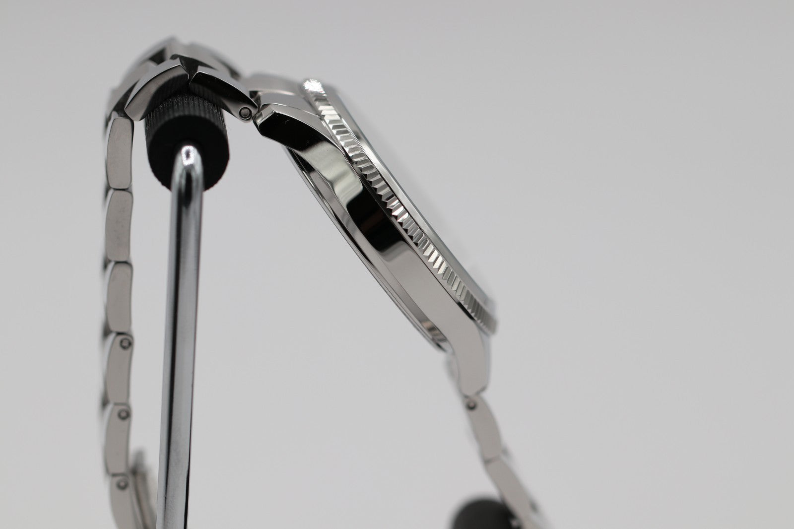 Bulova Men's Silver Dial Stainless Steel Quartz Watch 96B451