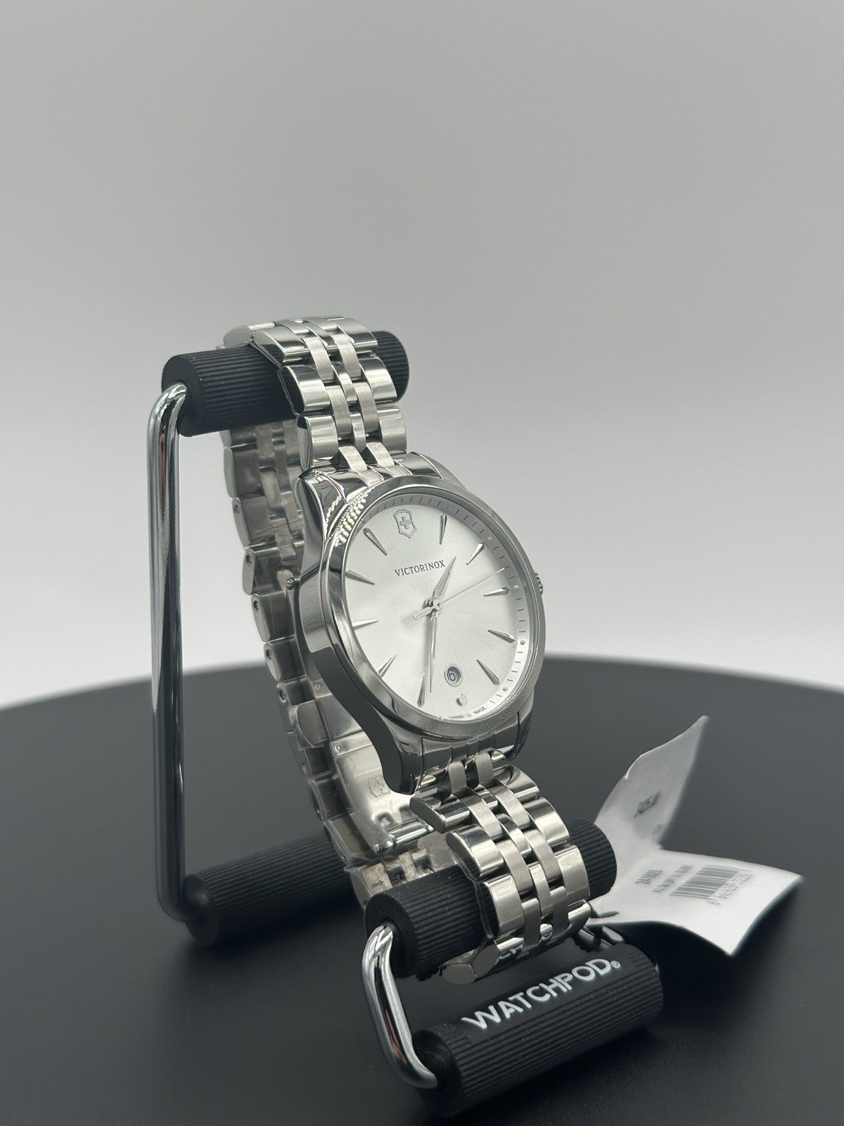 Victorinox Swiss Army Alliance Watch Women 35mm Silver Dial Steel Date Round
