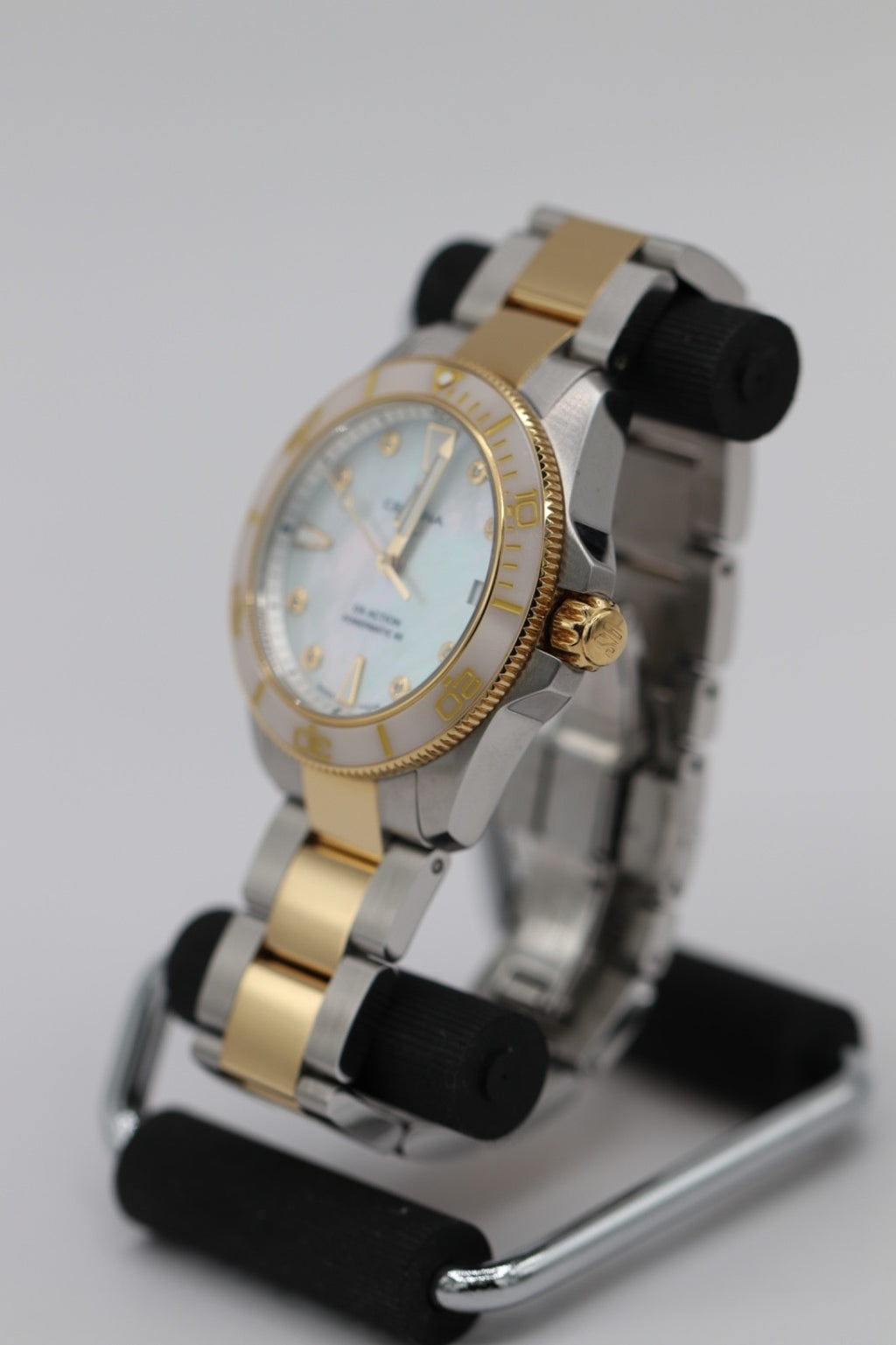 CERTINA Women Analog Automatic Casual Watch Classic Dress Mother of Pearl Dial