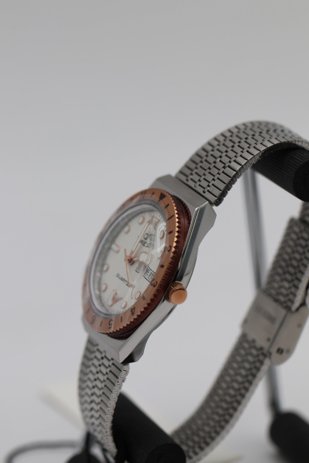 Timex Q 36mm Stainless Steel Bracelet Silver/White Women's Watch TW2U95600VQ