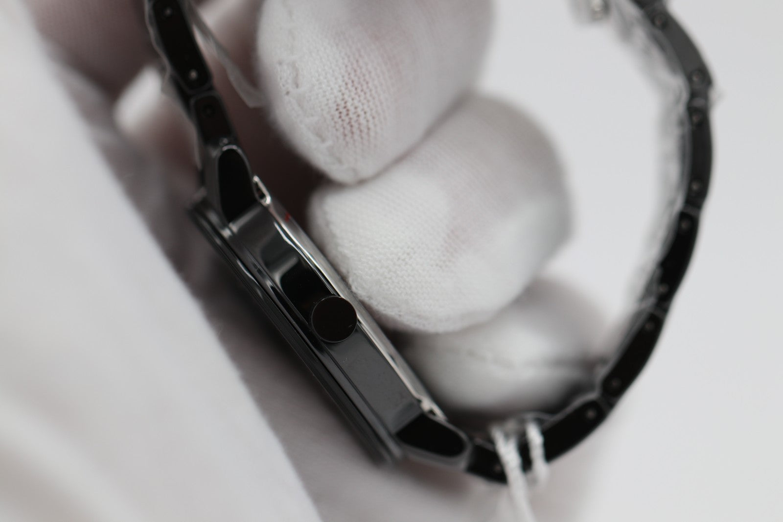 Movado Bold Evolution 2.0 Women's Black Ceramic Quartz Watch 3601235