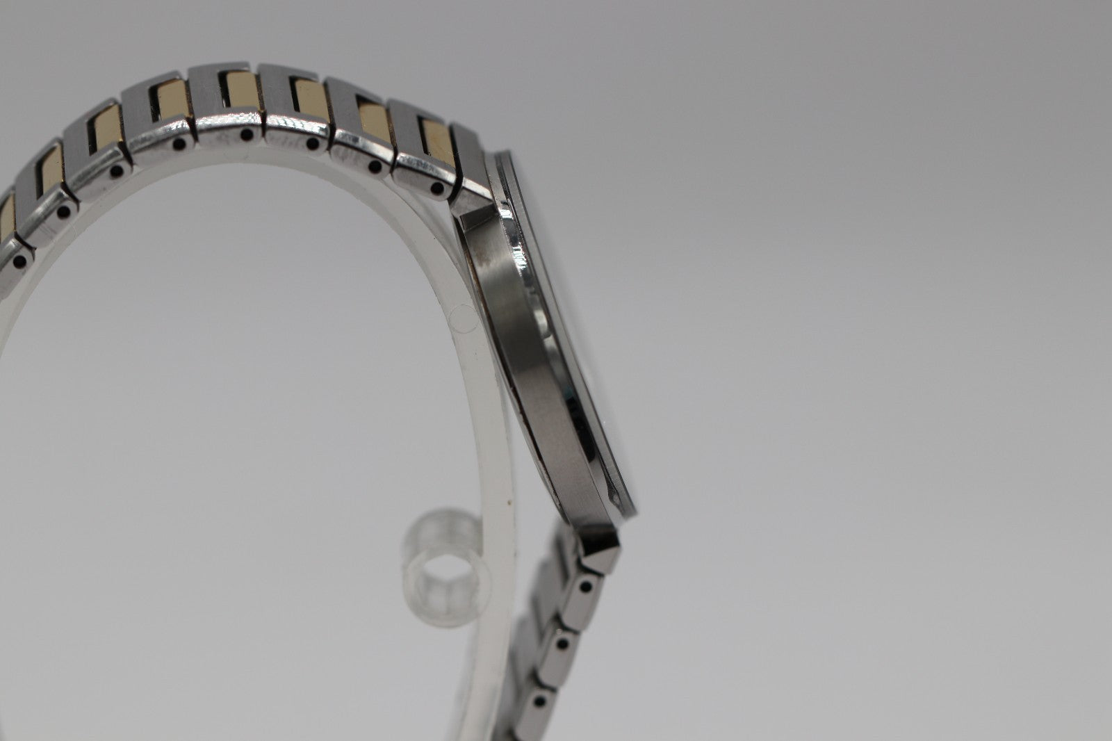 Movado BOLD Horizon 3601091 Taupe Dial Stainless Steel 34MM Ladies Watch