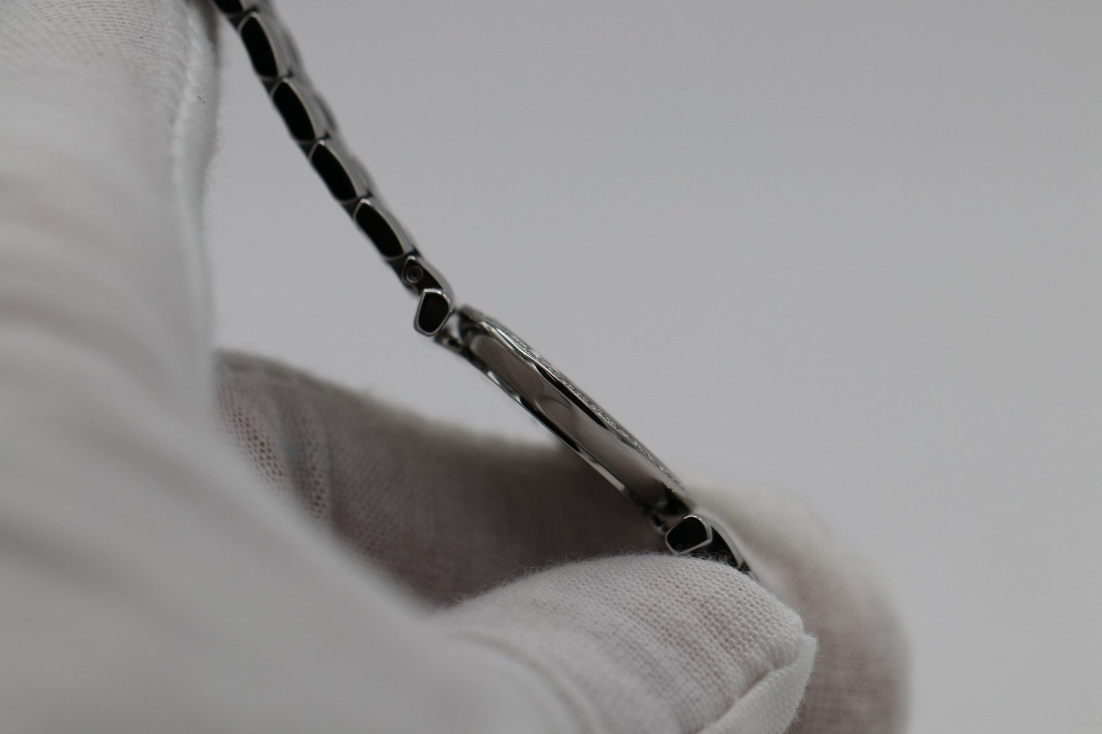 Longines La Grande Classique MOP Diamond Ladies Watch L4.241.0.80.6