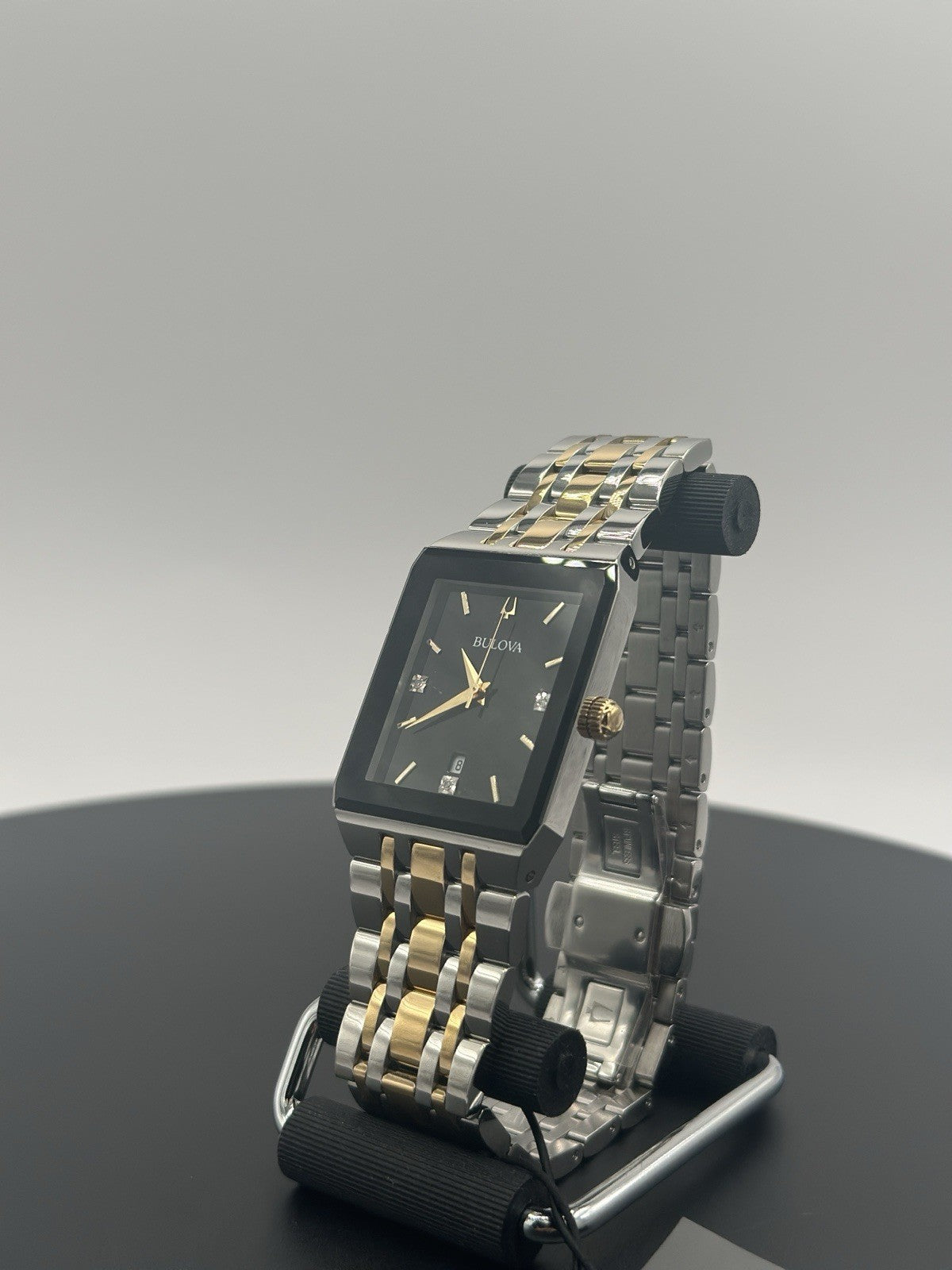 BULOVA 98D153 Diamond Stainless Steel Gold & Silver Tone Date Men's Watch