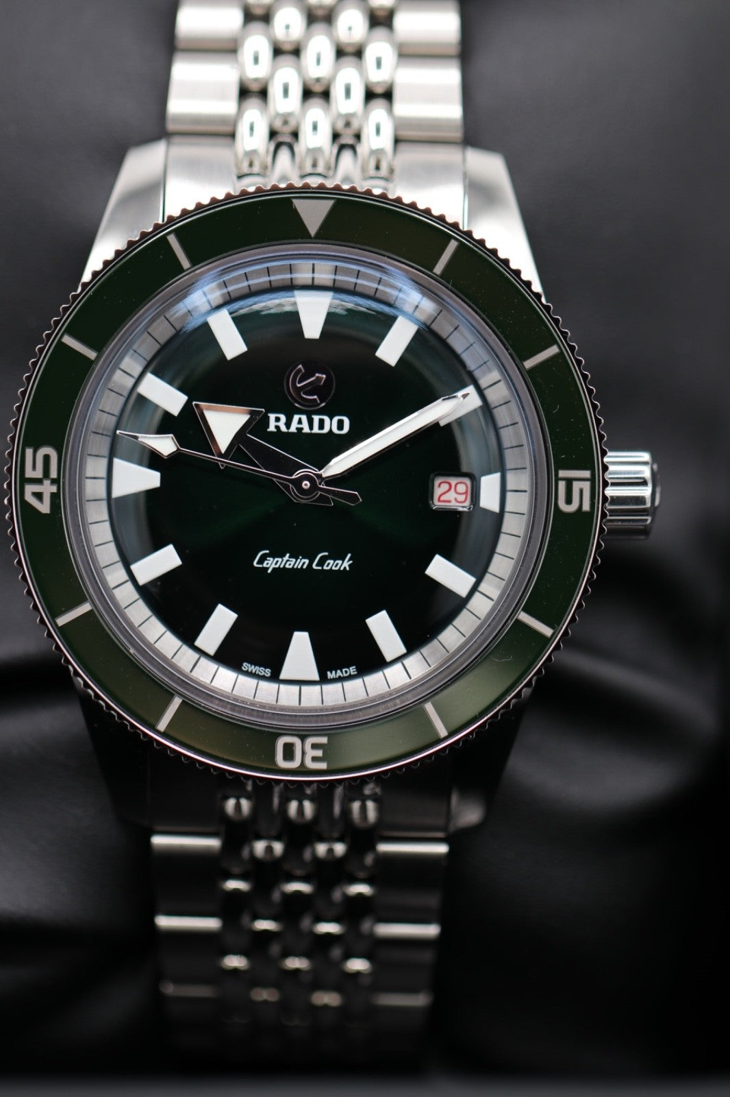 Rado Captain Cook 42mm Auto Green Dial Men's Watch R32505318